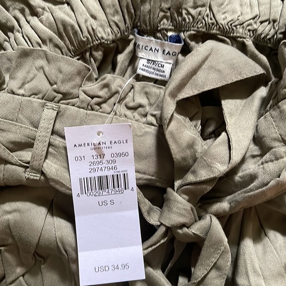 American Eagle stretch band shorts - S - Picture 2 of 3